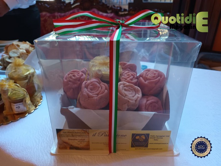 Pane Rosa Mon Amour di Simona Lauri e Matteo Beretta